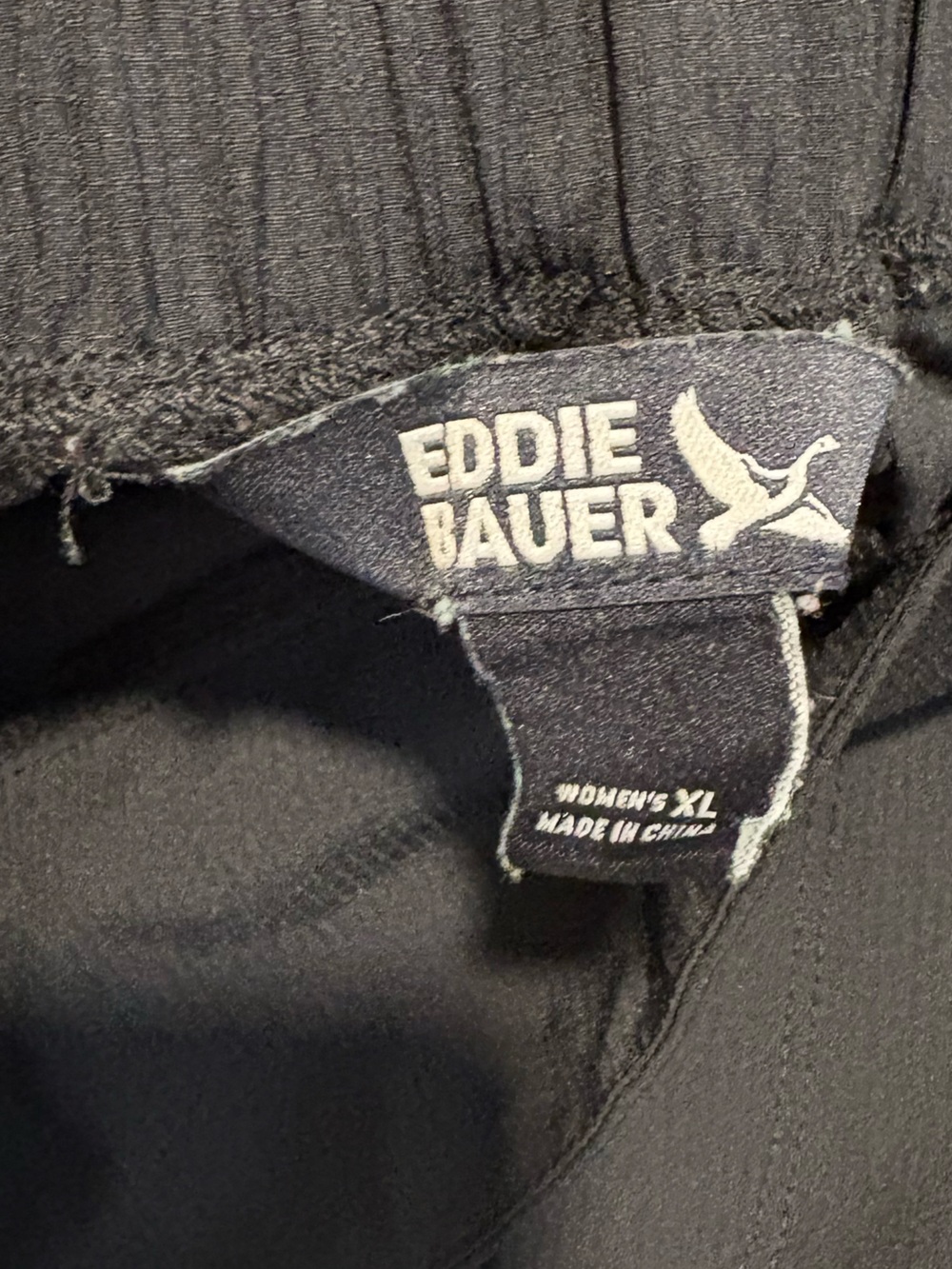 Eddie Bauer women’s hiking shorts - Picture 3 of 3